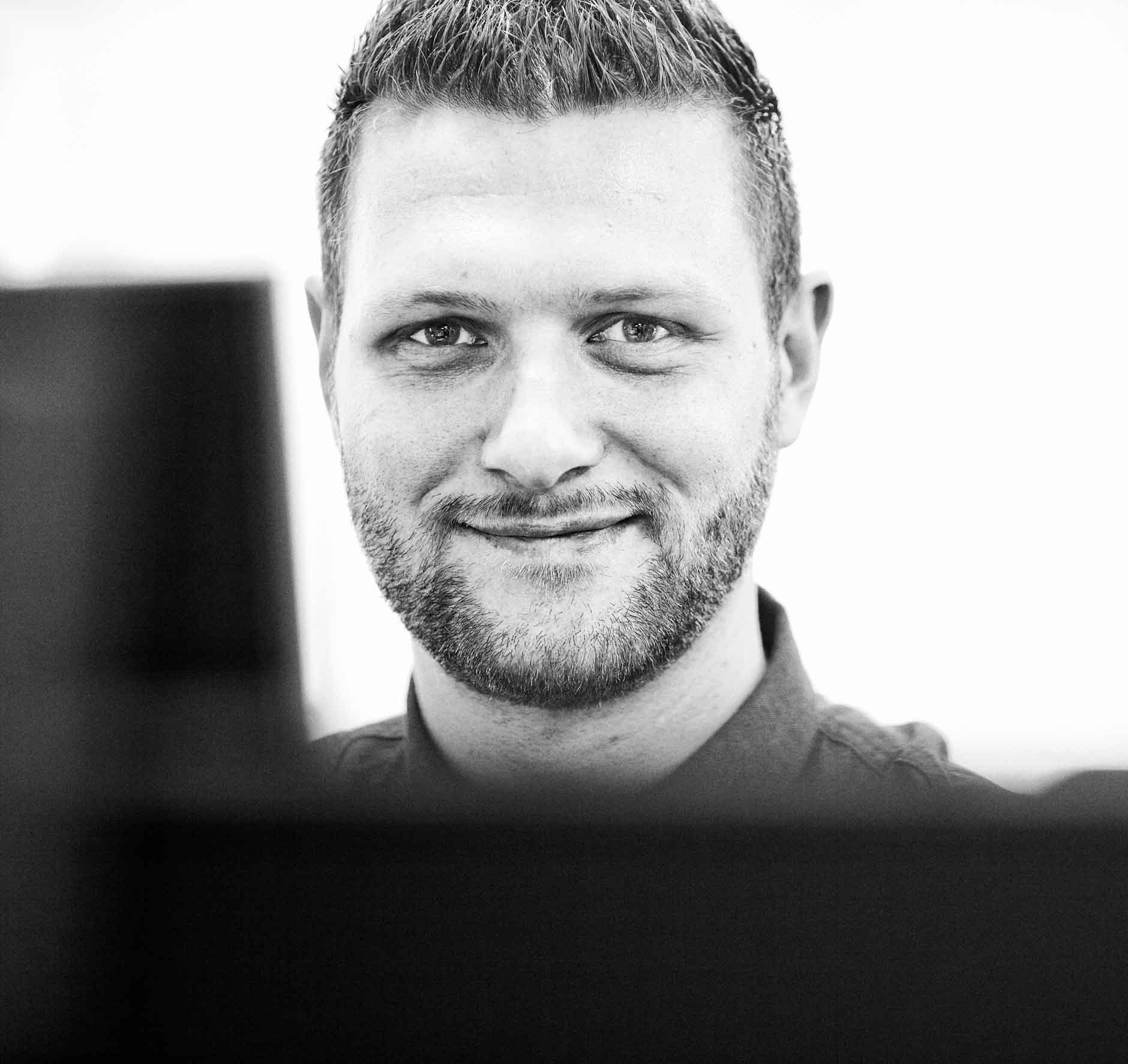 Thomas-Overgaard-521×552